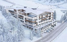 Paradies Pure Mountain Resort